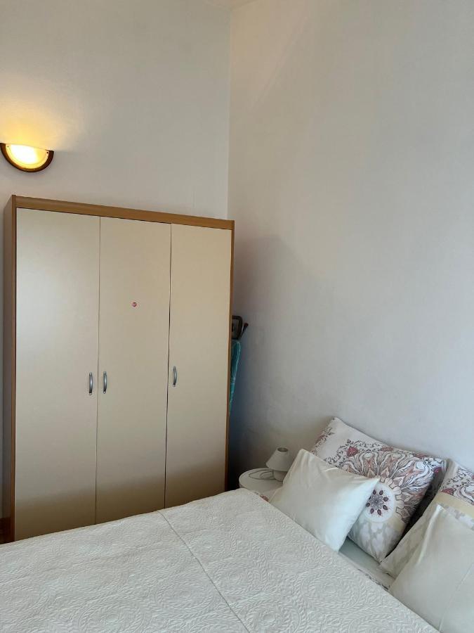 Guest house And Lorena 236